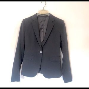 Theory Blazer in Black